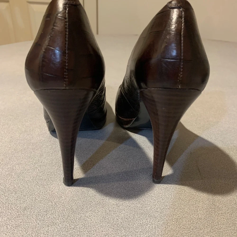 Nine West Brown Croc Print Leather Platform Pumps sz 8.5 M